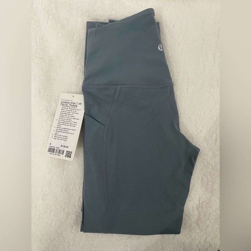 New Lululemon Align leggings 25” pockets size 6